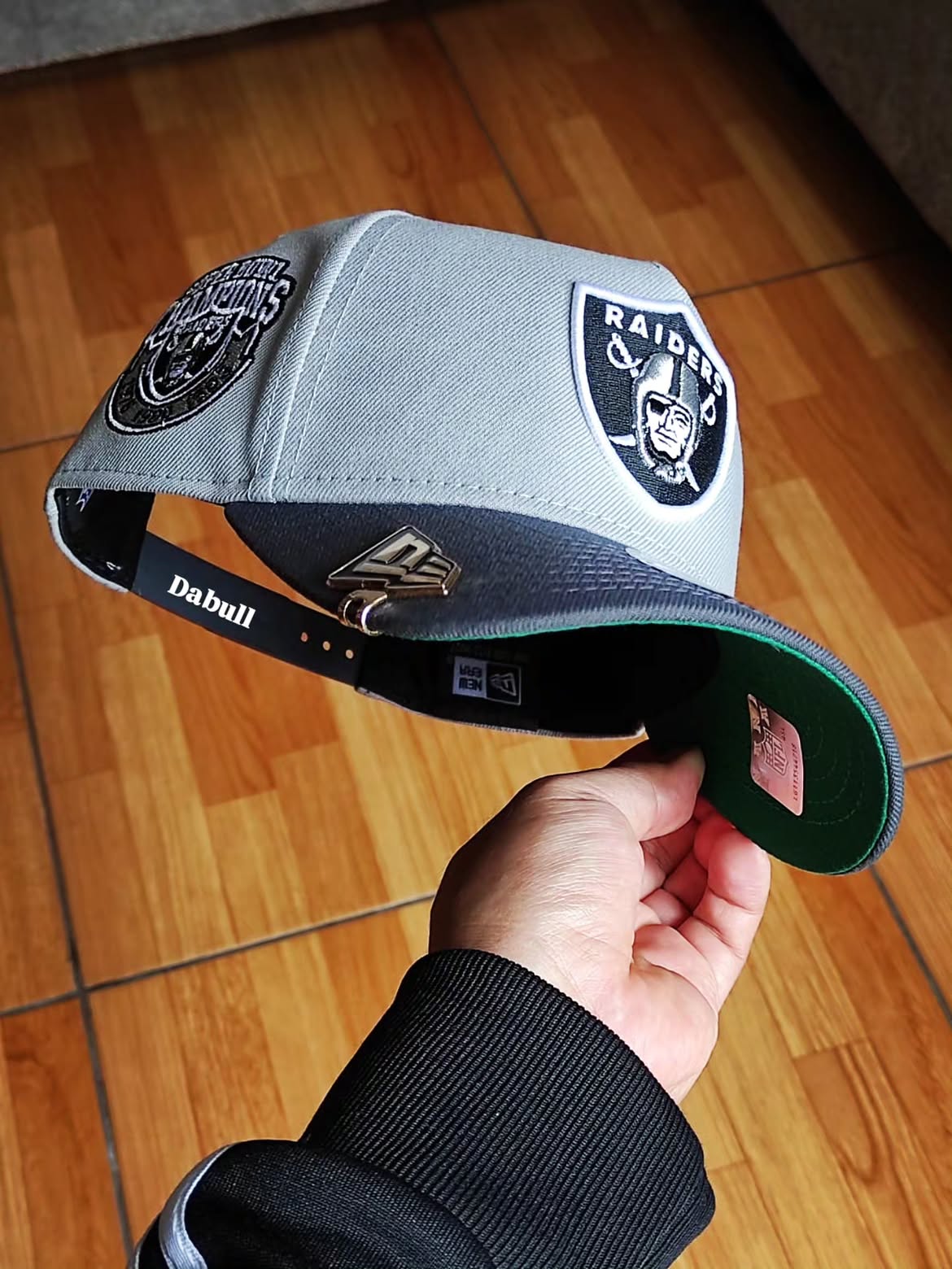 New Era Las Vegas Raiders Super Bowl Champions Gray Two Tone Edition 9Forty A Frame Snapback Hat
