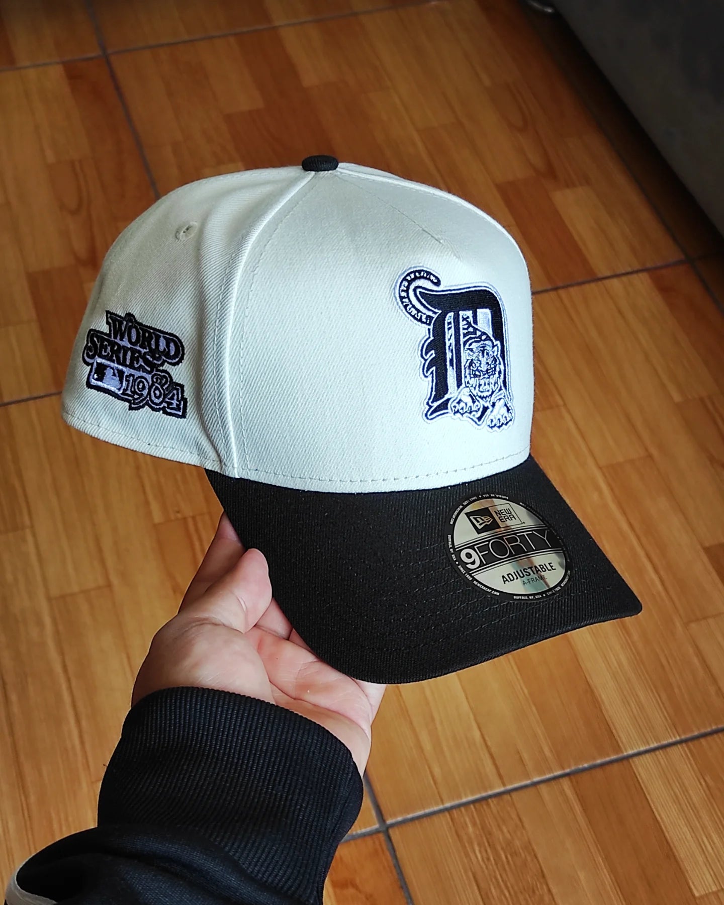New Era Detroit Tigers  Chrome black  9 FORTY A-FRAME