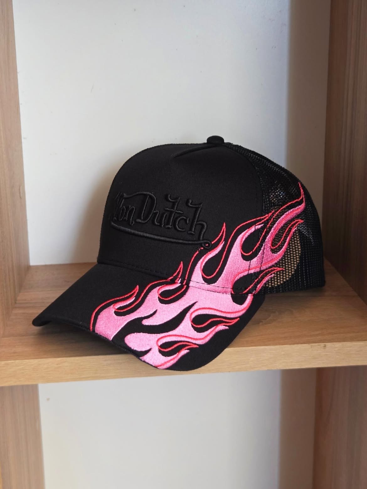 Von dutch trucker fire 🔥 cap black Exclusiva