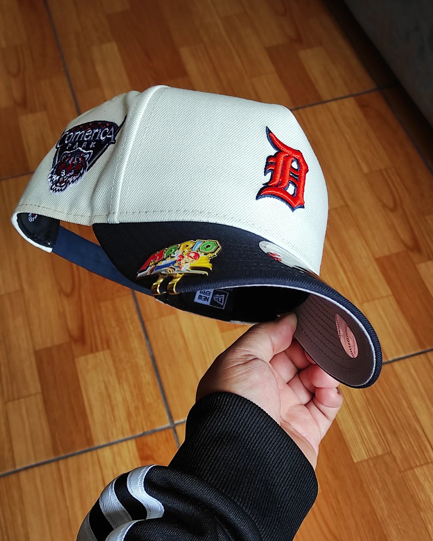 New Era Detroit Tigers comerica park tow tone Chrome baby  9forty A-FRAME