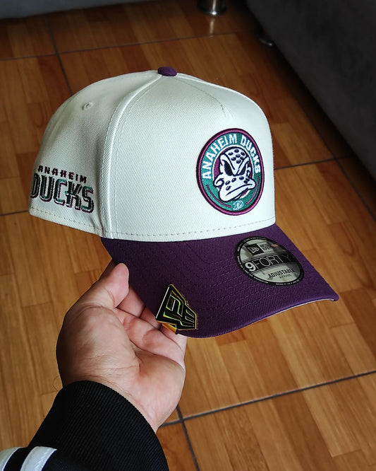 New Era Anaheim Ducks Chrome Two Tone Edition 9Forty A Frame snapback