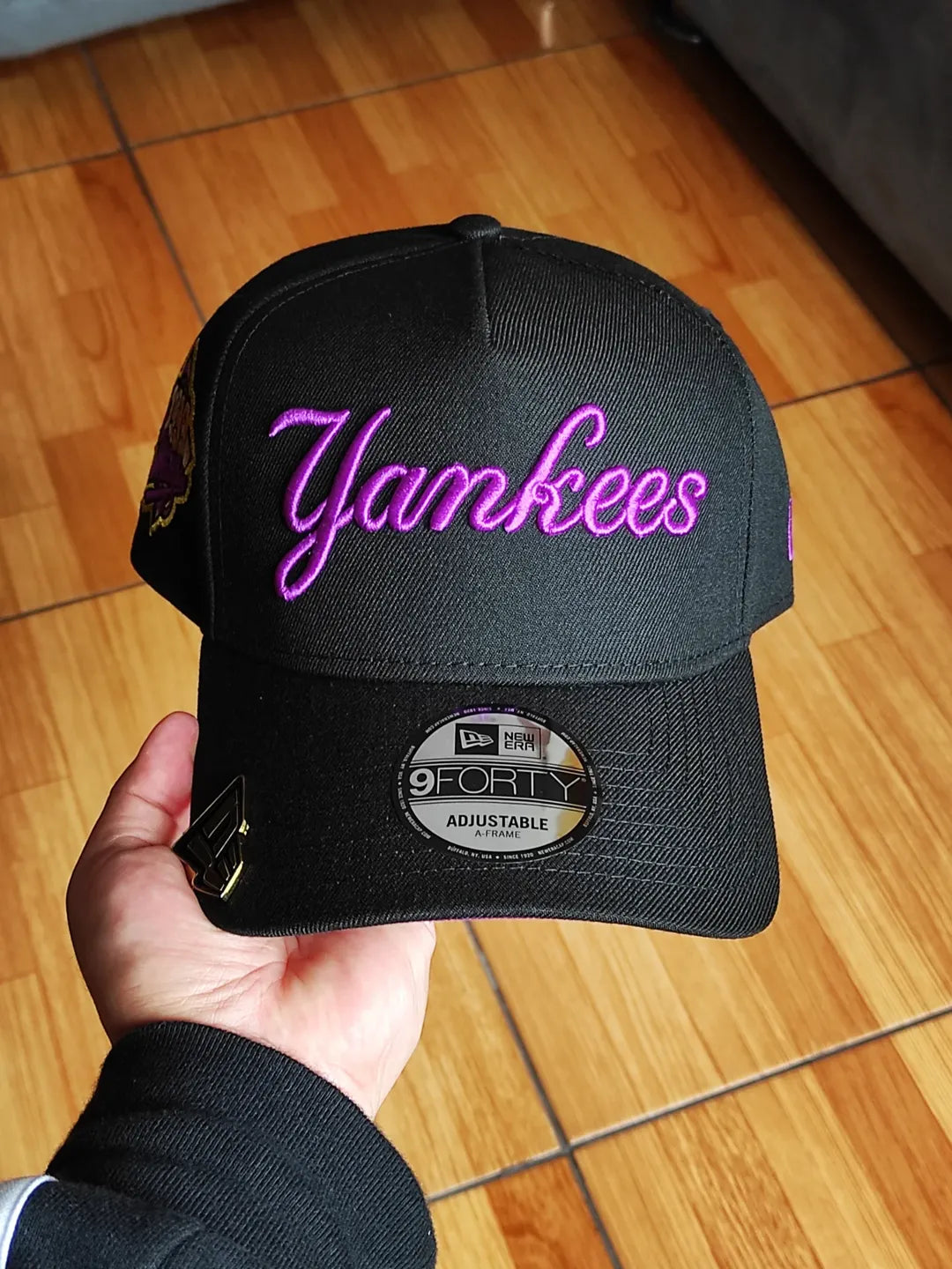 New Era New York Yankees Script World Series 1999 black purple 9Forty A-frame Snapback