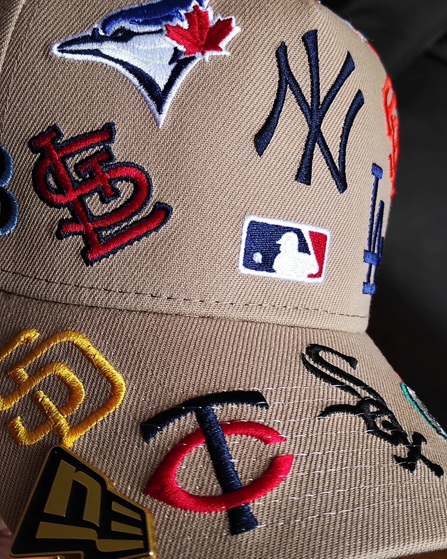 New Era MLB 'All Over' 9FORTY A-Frame Snapback