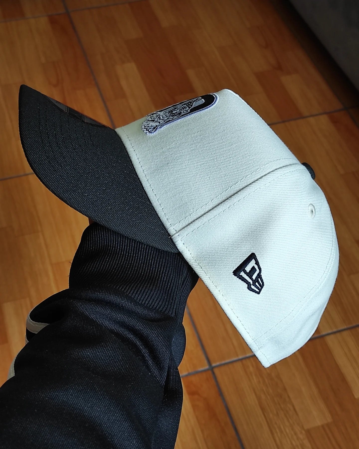 New Era Detroit Tigers  Chrome black  9 FORTY A-FRAME
