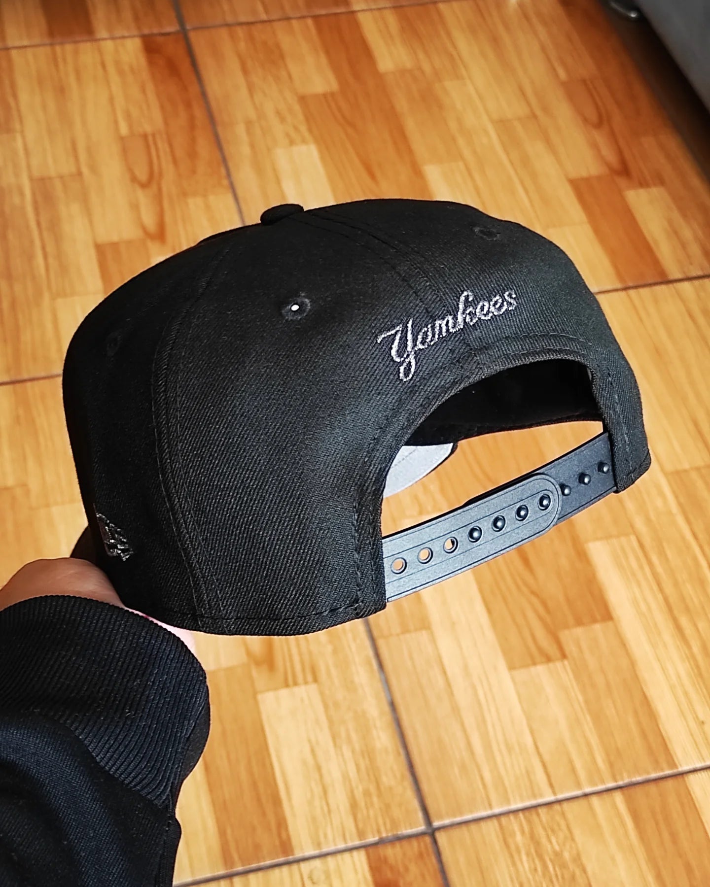 New Era New York Yankees World Series 1999 Liquid Titanium Black Edition 9Forty A Frame Snapback