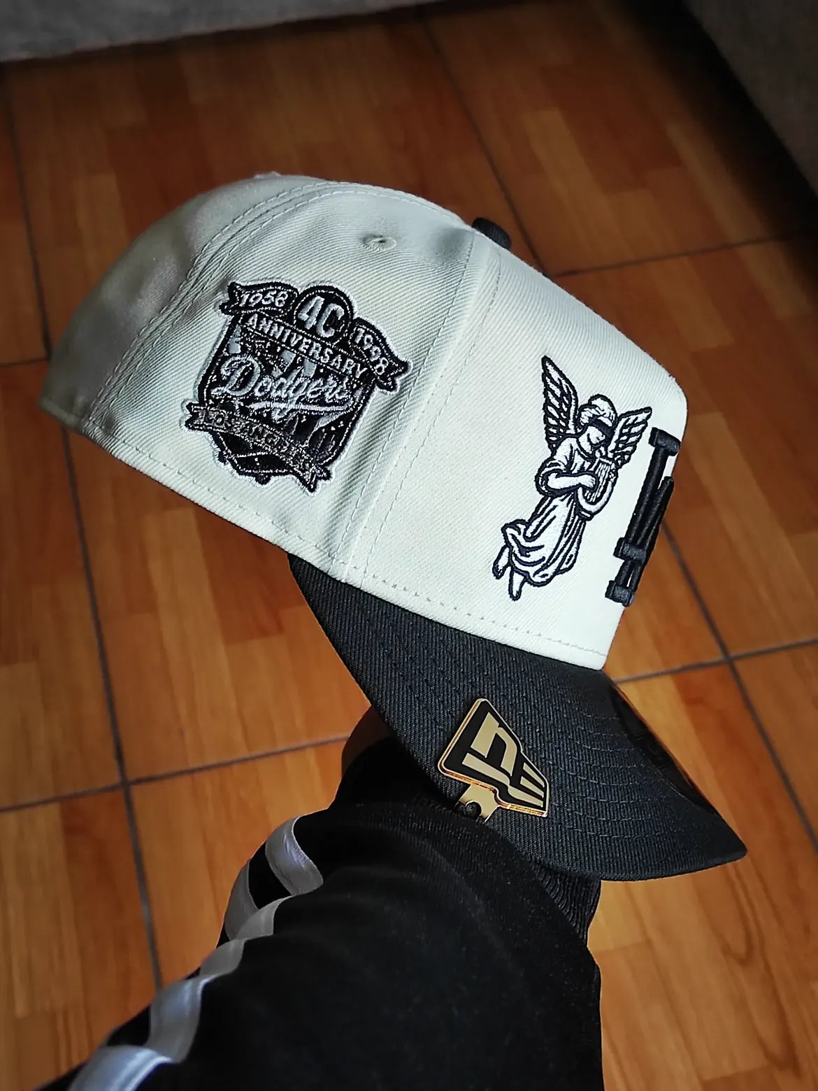 New Era Los Angeles Dodgers 40th Anniversary Angel Chrome Two Tone Edition 9Fifty A Frame Snapback Hat