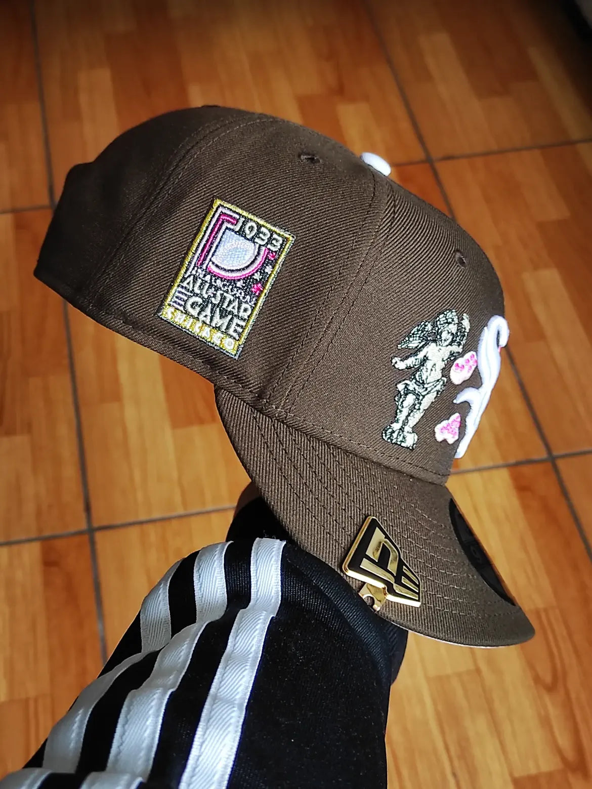 New Era Exclusiva 9FIFTY Marron Chicago White Sox  All Star Game side patch uv pink