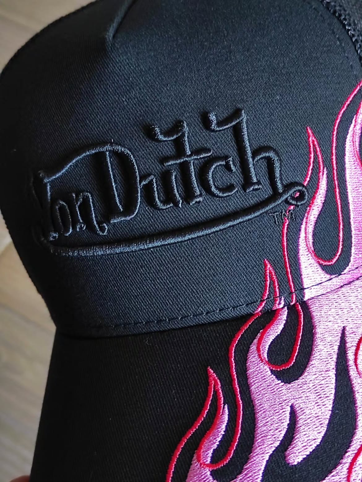 Von dutch trucker fire 🔥 cap black Exclusiva