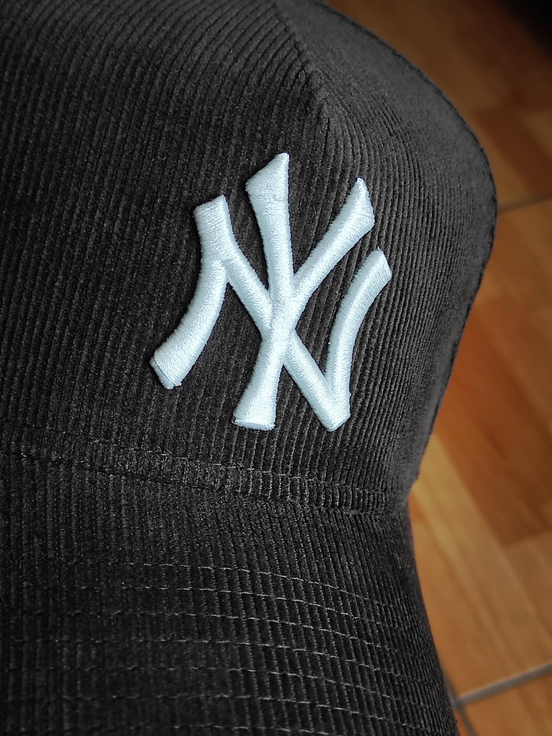 New era New York Yankees World Series 1996 Brown cord. 9FORTY A-FRAME Snapback