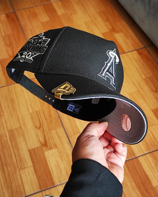 New Era Anaheim Angels 20th Anniversary Titanium líquido Edition 9Forty A Frame Snapback