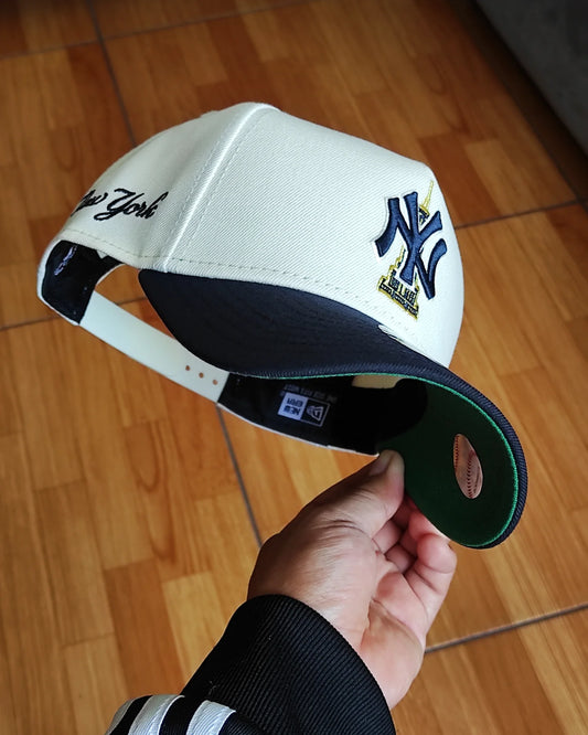 New Era New York Yankees State two Tone Chrome Navy 9 FORTY A-FRAME