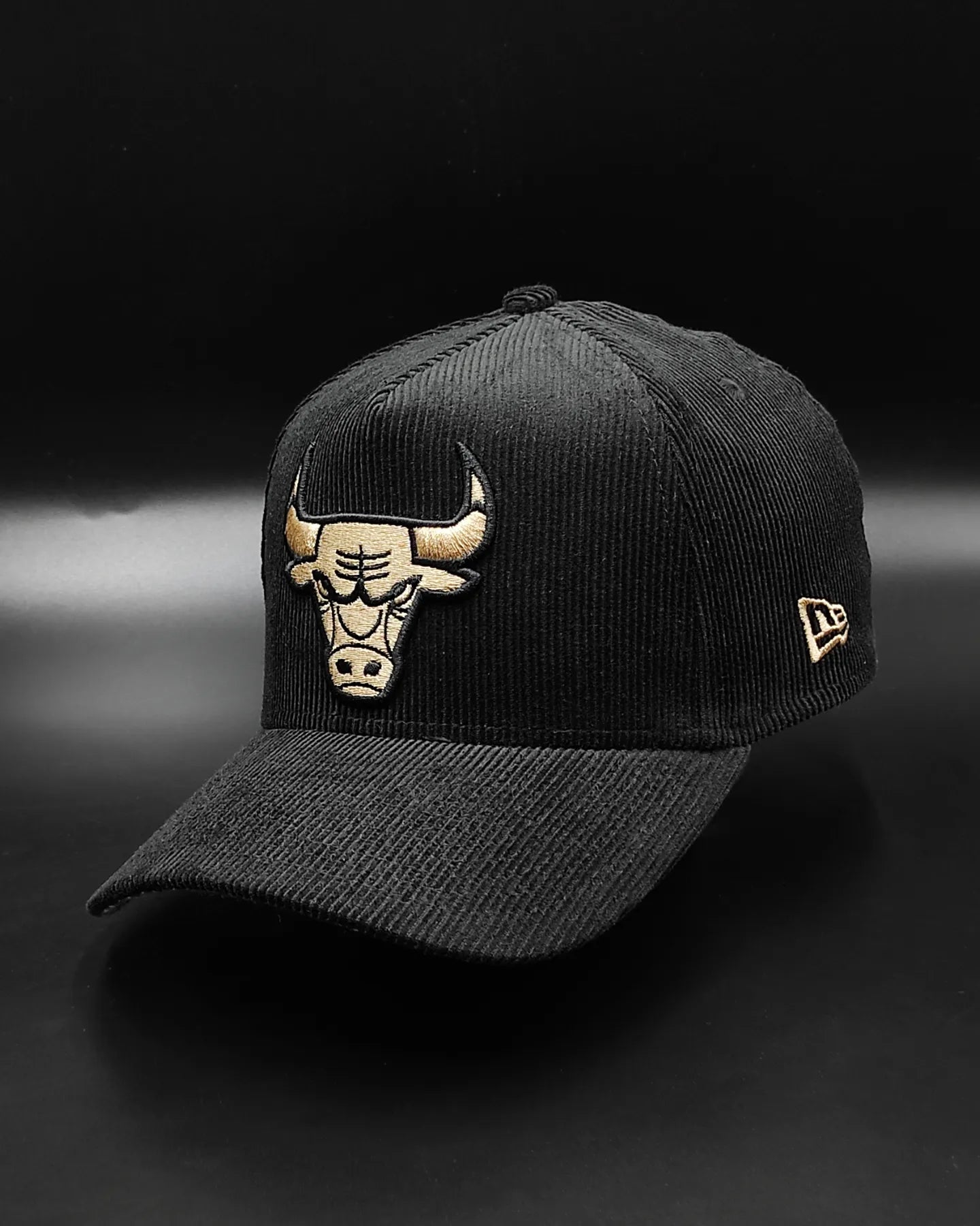 New Era Chicago Bulls "Corduroy Black" 9 Forty A-FRAME snapback