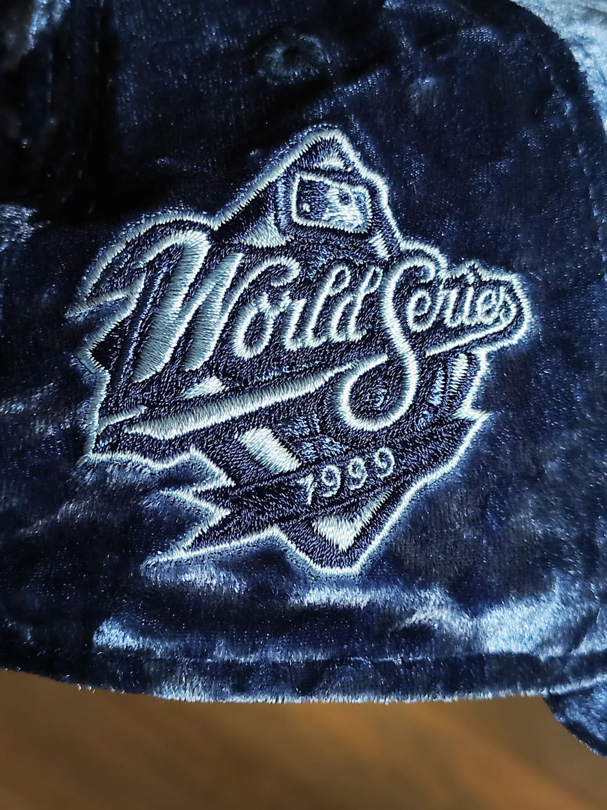 New era new York Yankees World series 1999 velvet 9FORTY A-FRAME Snapback