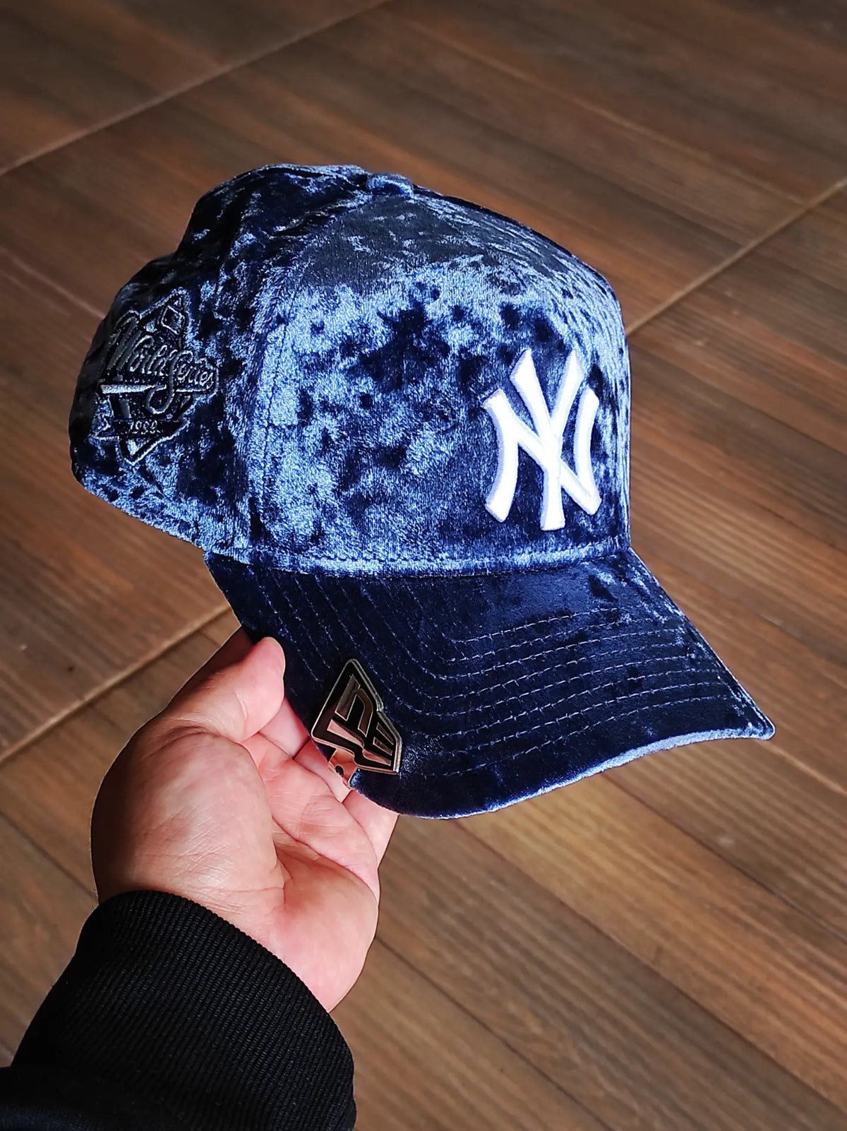 New era new York Yankees World series 1999 velvet 9FORTY A-FRAME Snapback