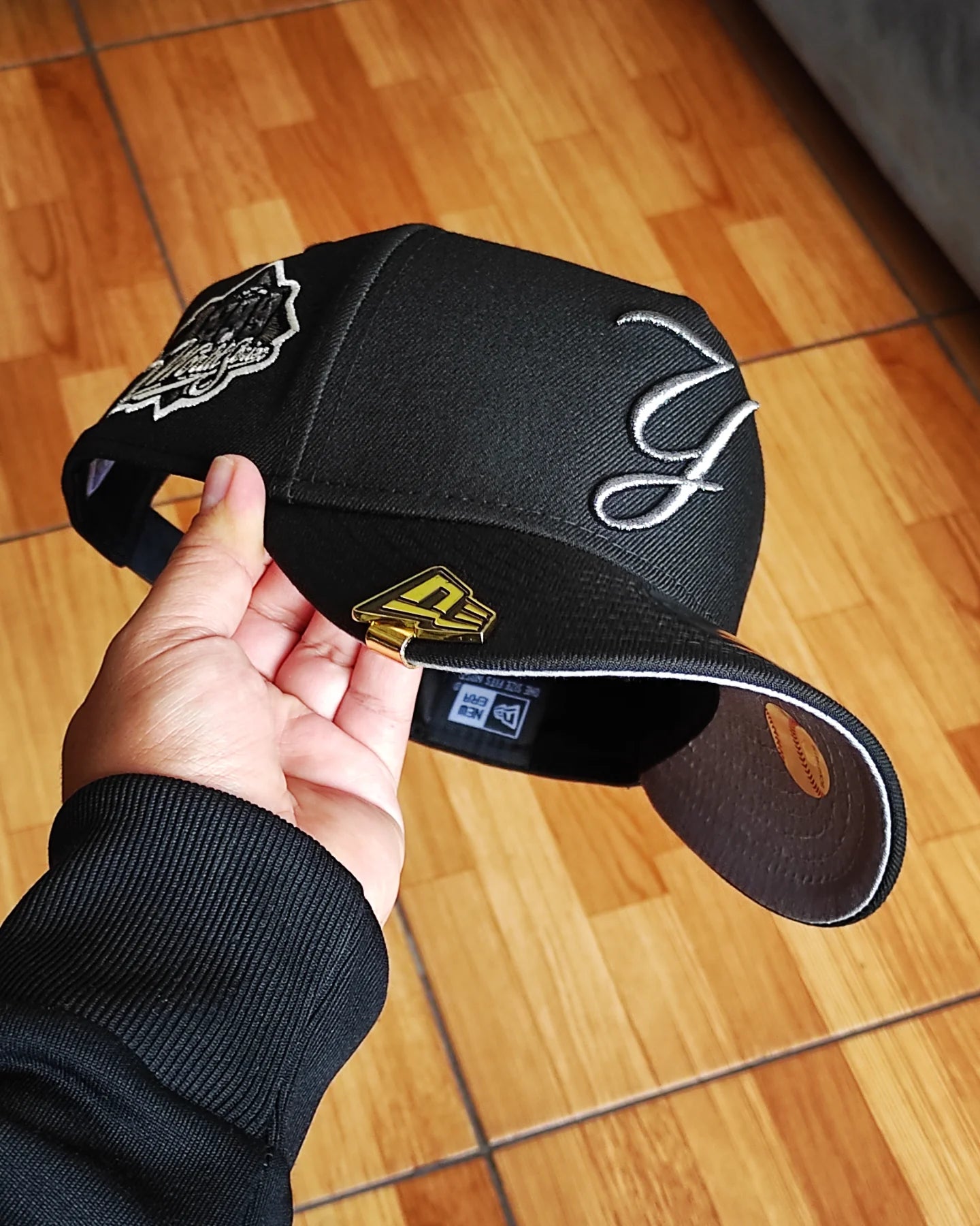 New Era New York Yankees World Series 1999 Liquid Titanium Black Edition 9Forty A Frame Snapback