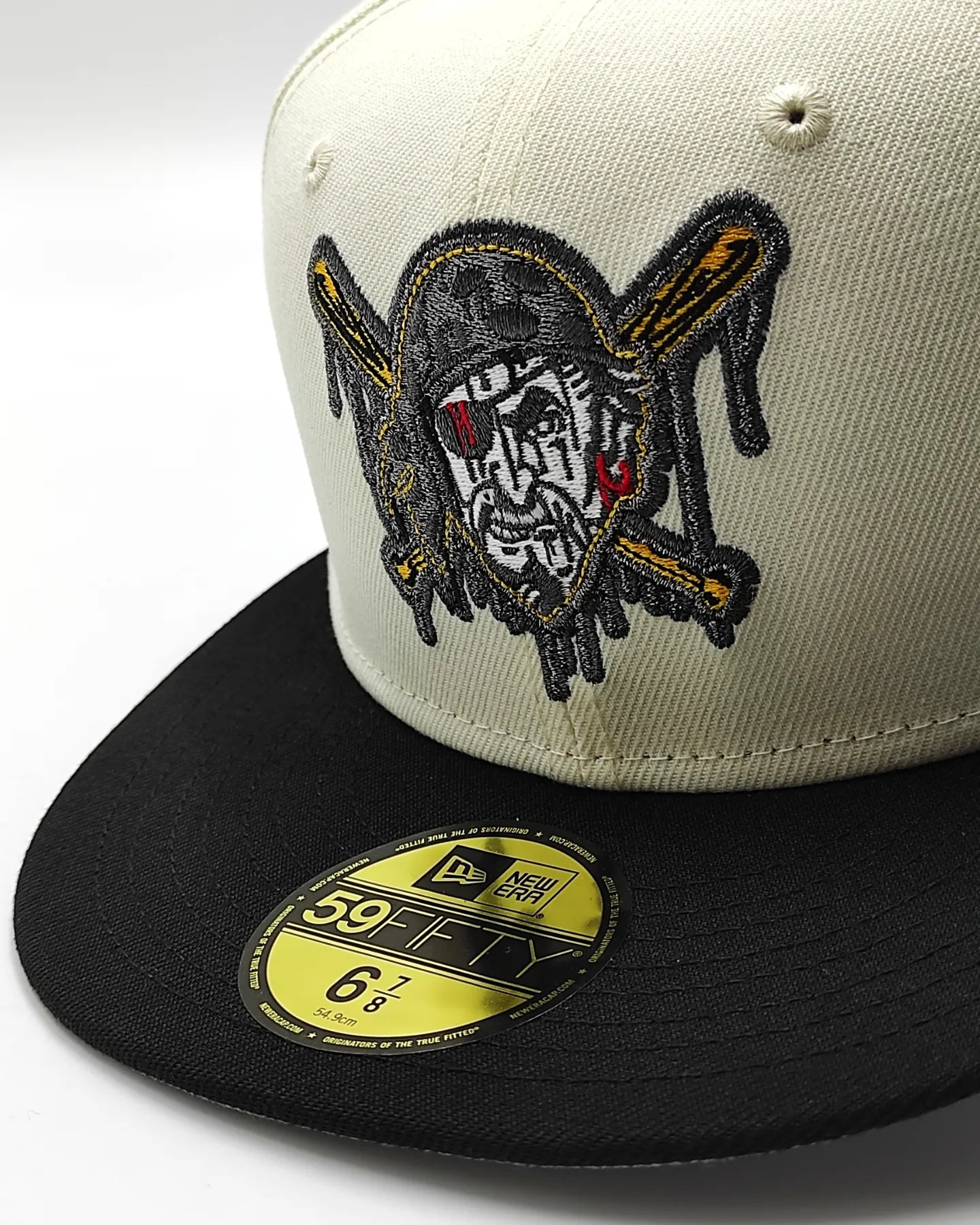 Off White Pittsburgh Pirates Black Visor Gray Bottom Three Rivers Stadium Side Patch New Era 59Fifty Fitted
