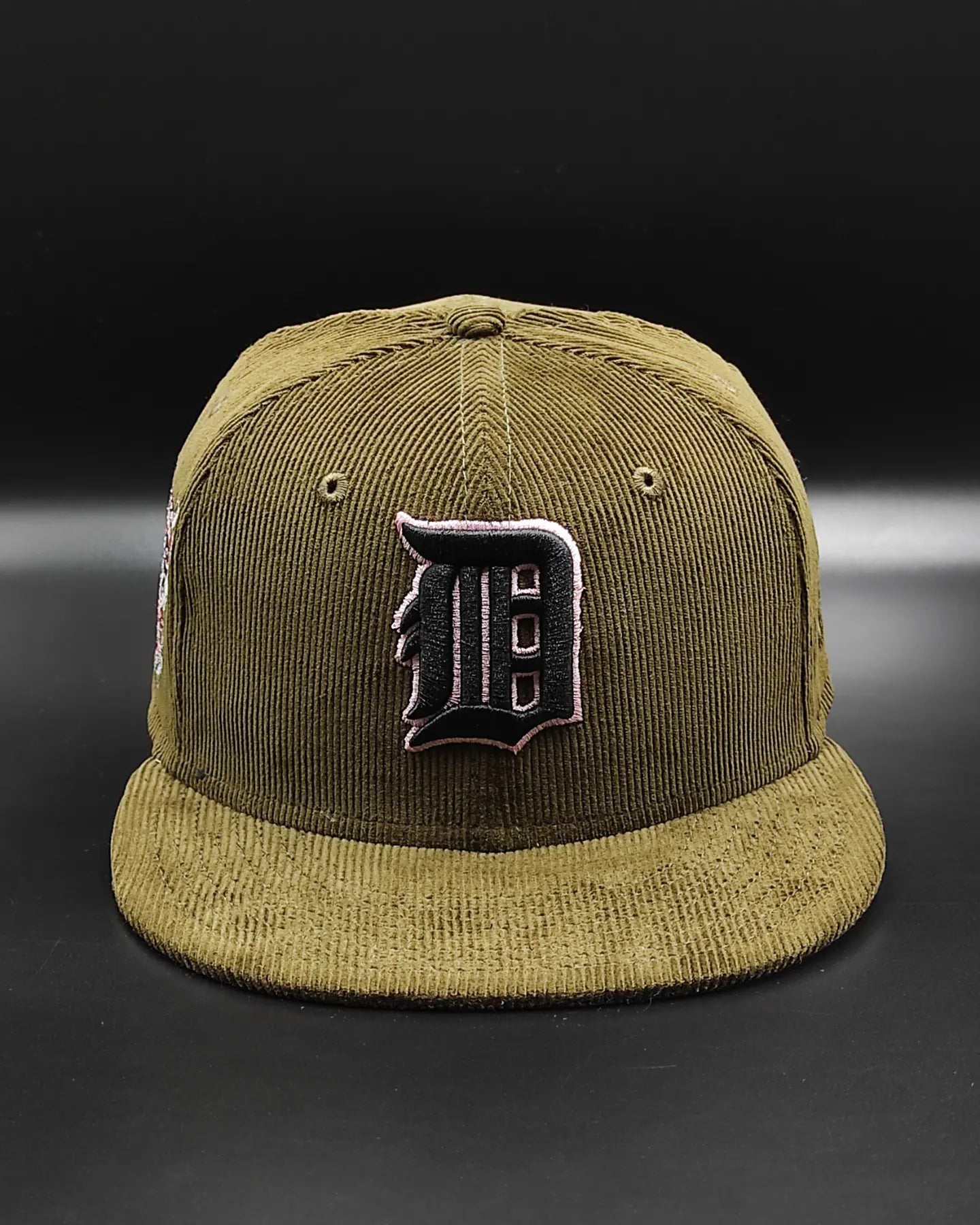 New Era 59fifty martini corduroy detroit tigers 2000 inaugural patch hat - olive