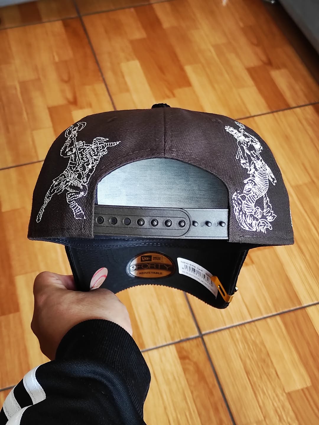 New era New York Yankees MYTHICAL two toned 9FORTY A-FRAME HAT