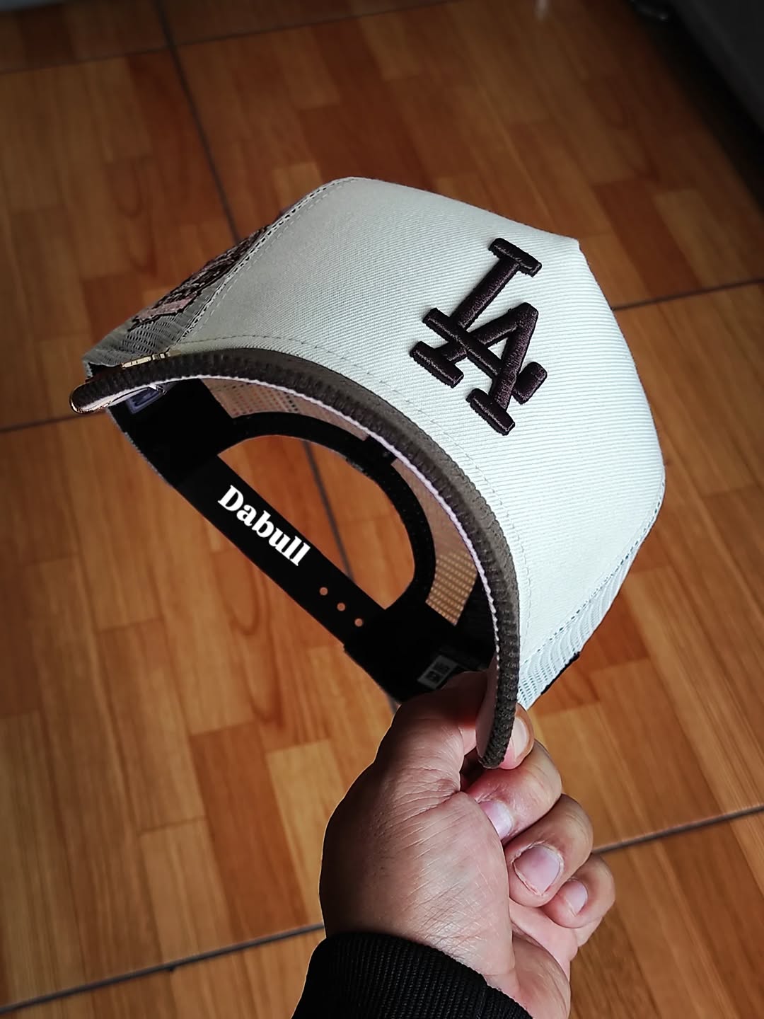 NEW ERA 9FORTY A-FRAME MLB LOS ANGELES DODGERS 60TH 2TONE / PINK UV TRUCKER
