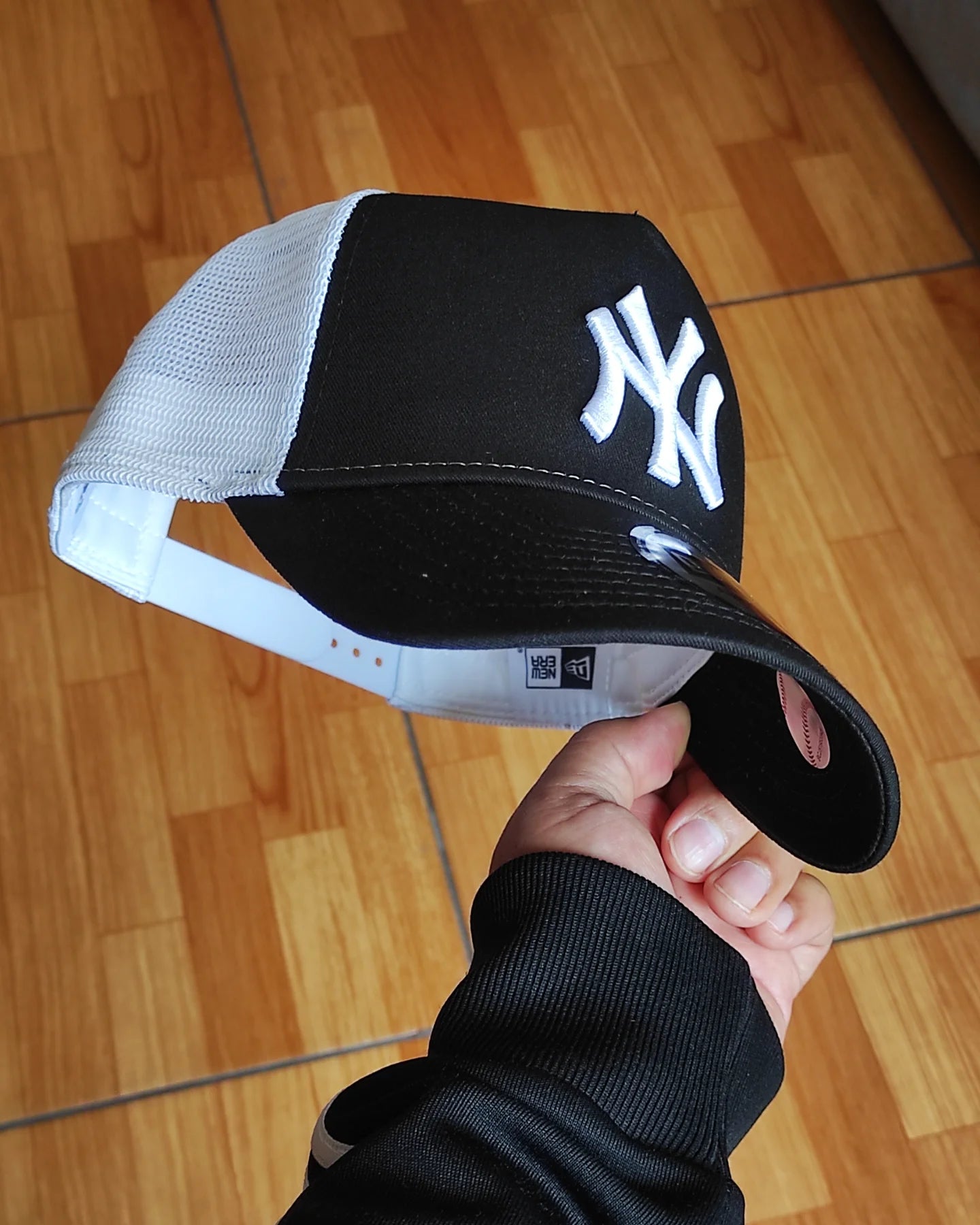New Era Los New York Yankees black white Trucker a-frame