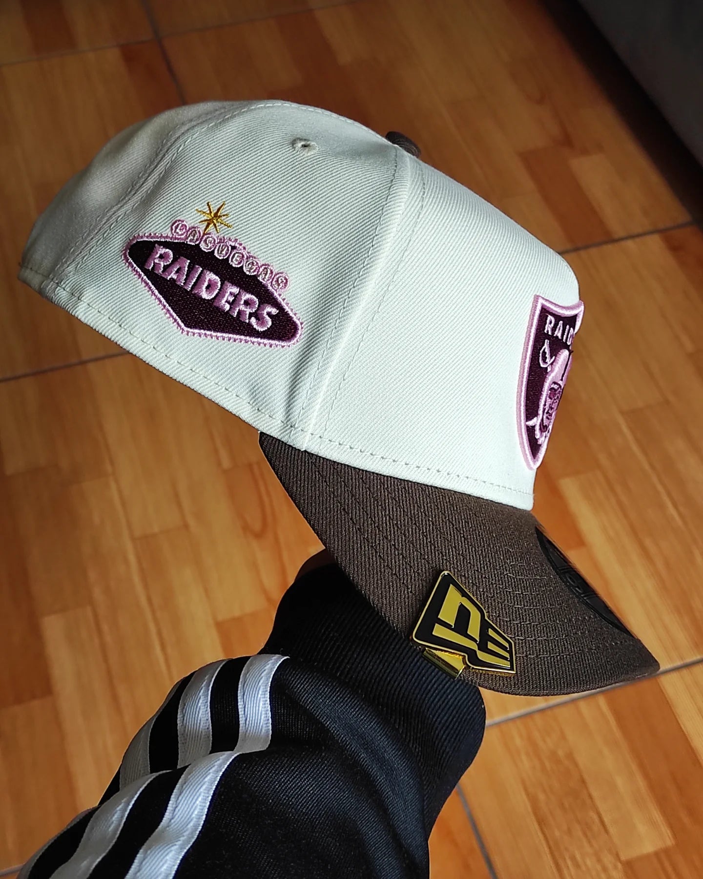 New Era las Vegas Raiders two tone Brown pink 9forty A-FRAME