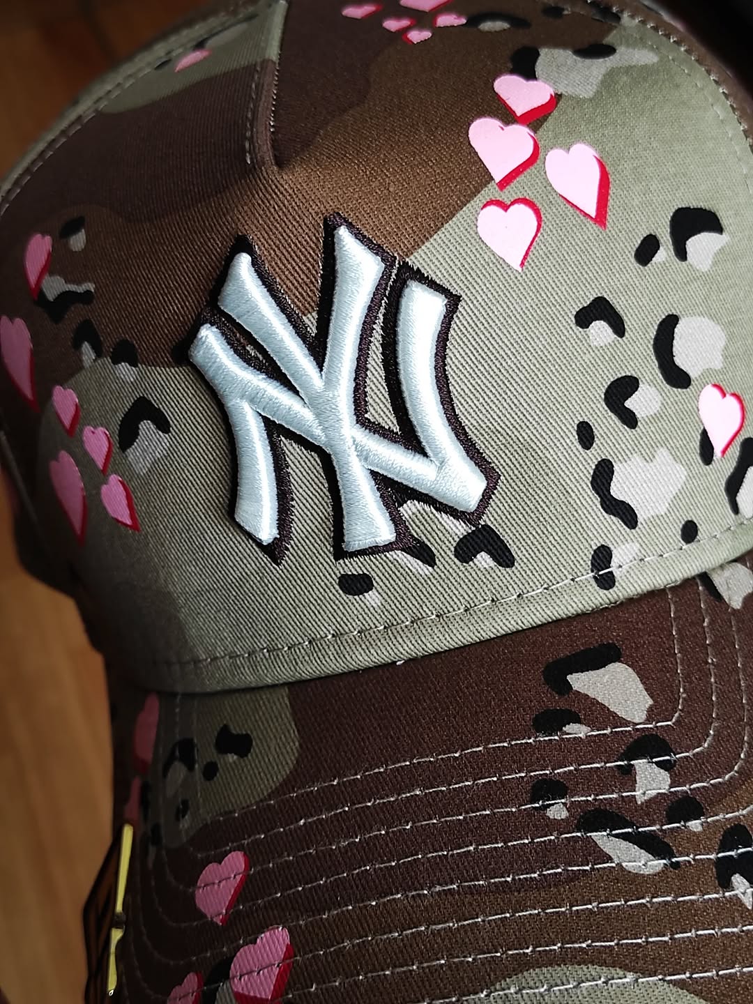 New Era New York Yankees Camo Heart 9FORTY A-Frame Snapback