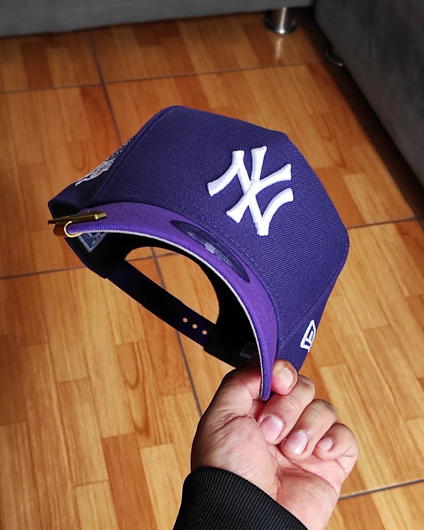 New Era New York Yankees world series 1999 Morado 2 tonos  9FORTY A-FRAME