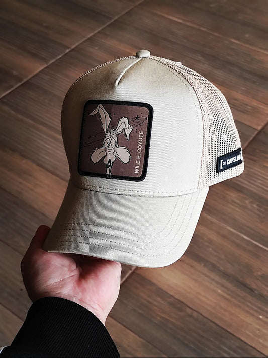 Capslab Looney Tunes Wile E. Coyote Trucker Snapback Hat