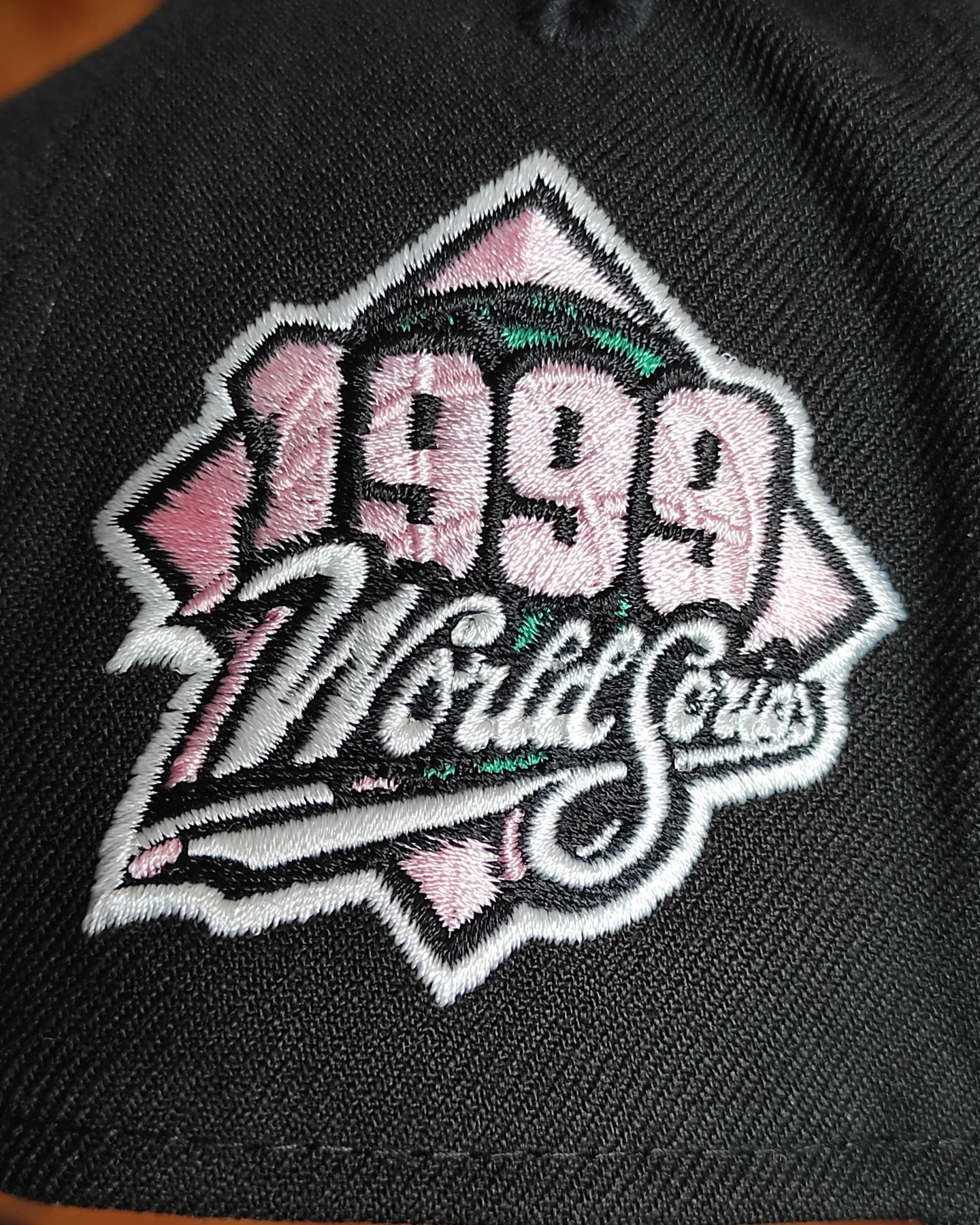 New Era New York Yankees 1999 world series black pink 9Forty A-Frame Snapback
