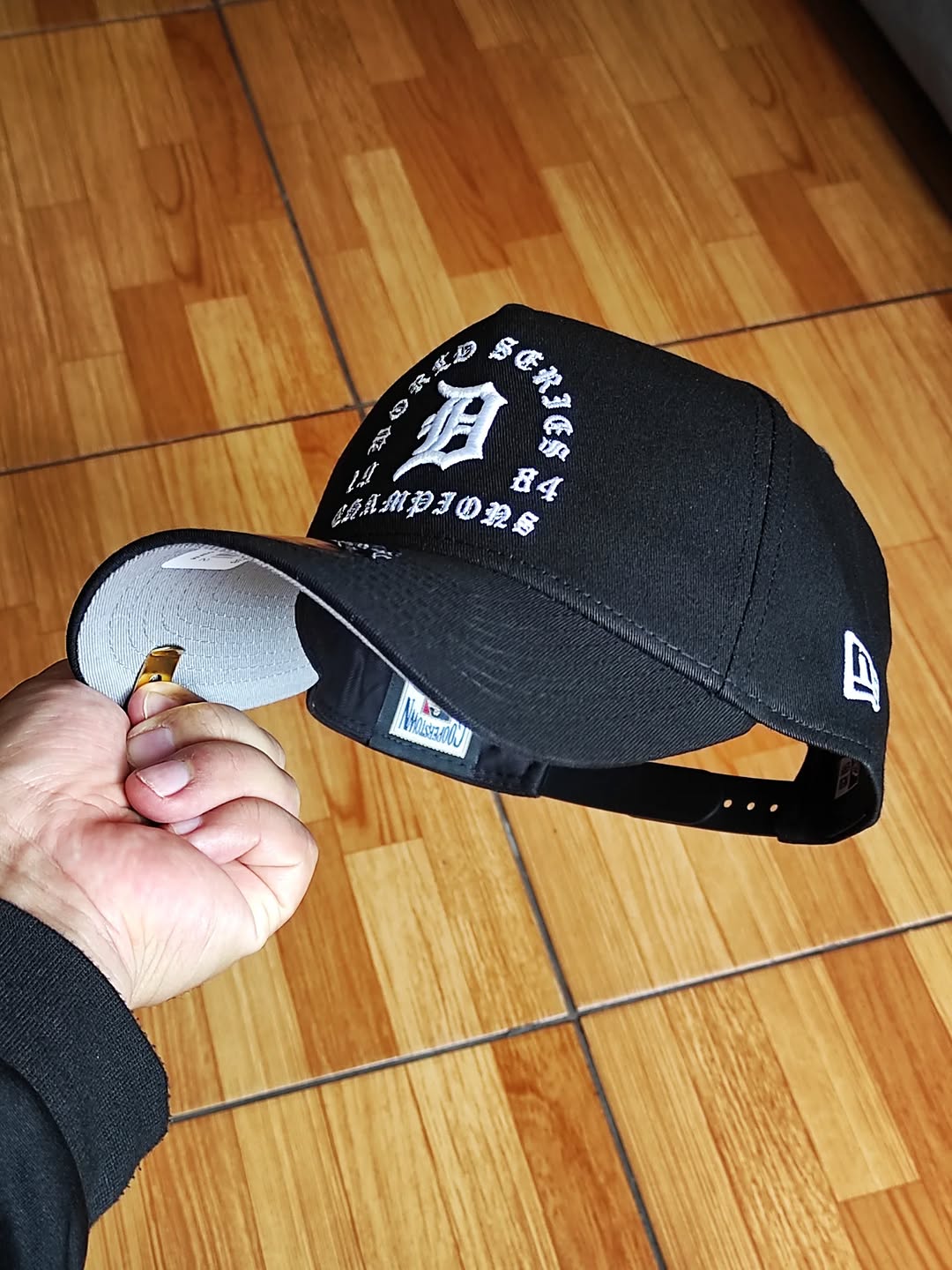 New era Detroit Tigers world gótica script 9FORTY A-FRAME Snapback black