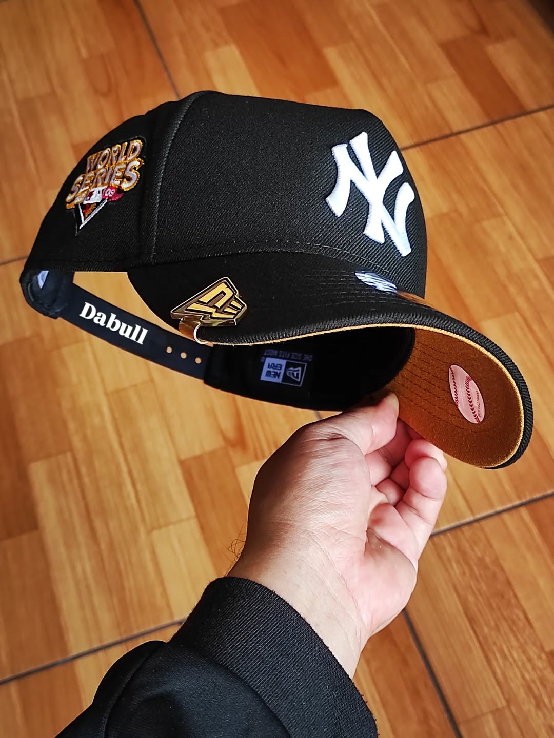 New York Yankees Black 2009 World Series 9FORTY A-FRAME Snapback