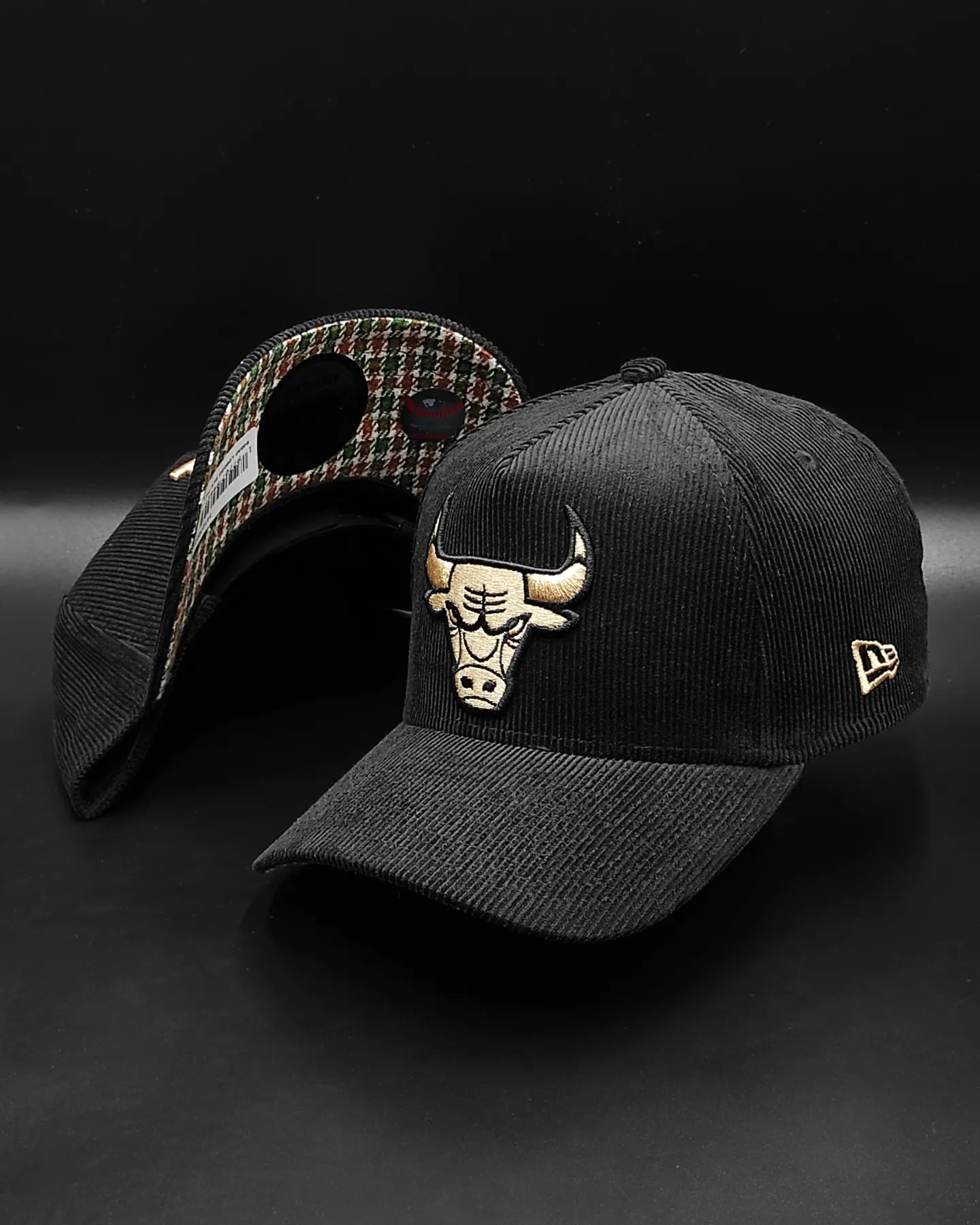 New Era Chicago Bulls "Corduroy Black" 9 Forty A-FRAME snapback