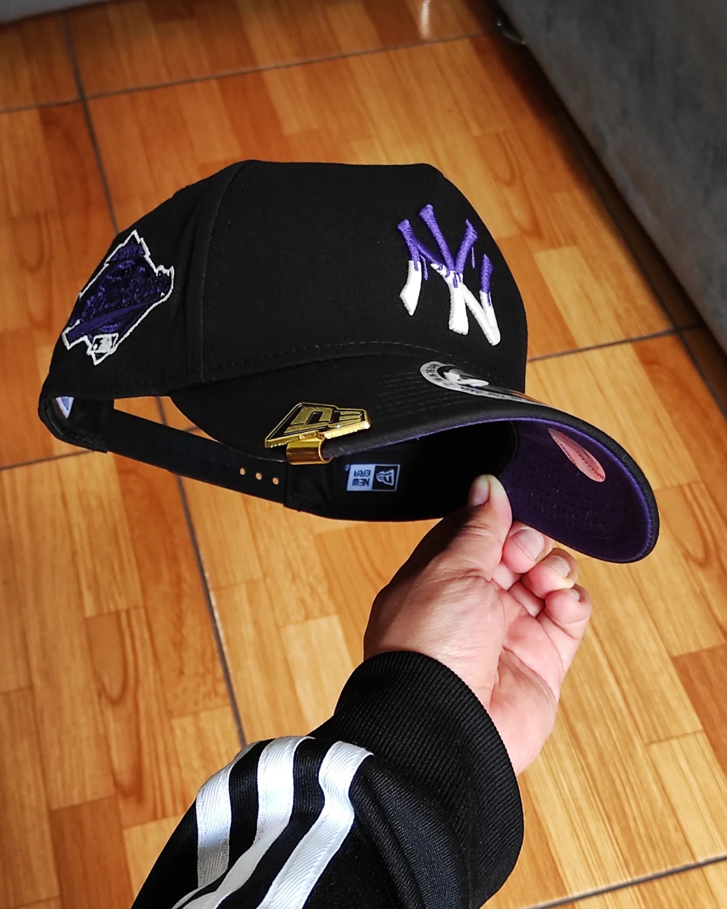 New Era New York Yankees 'Drip' Glow 9FORTY A-Frame Snapback