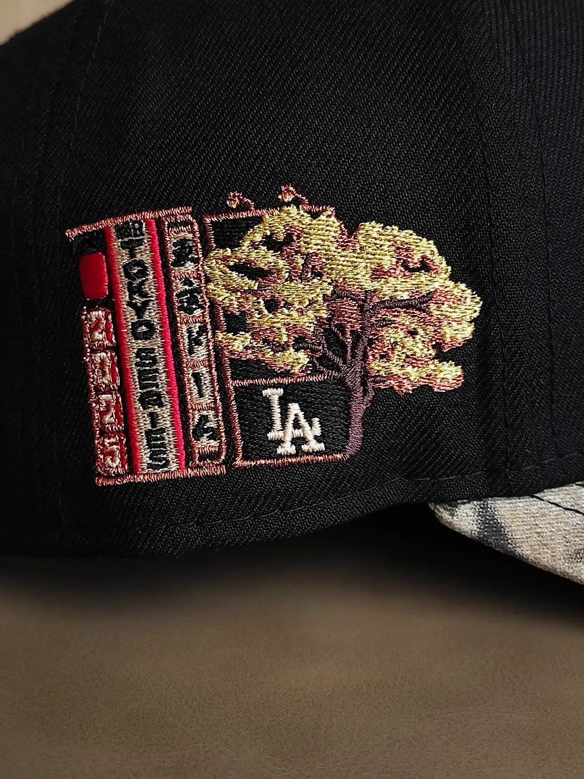 New Era Los Angeles Dodgers Tokyo Series Koi Black Two Tone Edition 9Fifty A Frame Snapback Hat