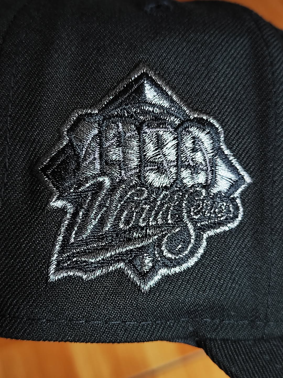 NEW ERA NEW YORK YANKEES WORLD SERIES 1999 METALIC BLACK 59FIFTY