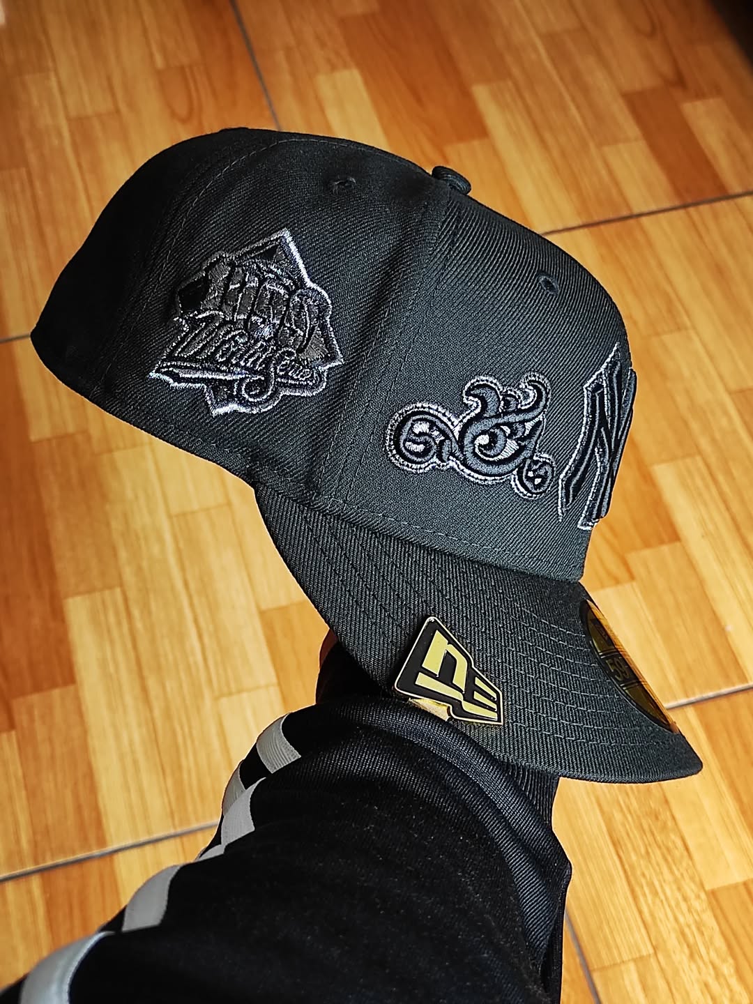 NEW ERA NEW YORK YANKEES WORLD SERIES 1999 METALIC BLACK 59FIFTY