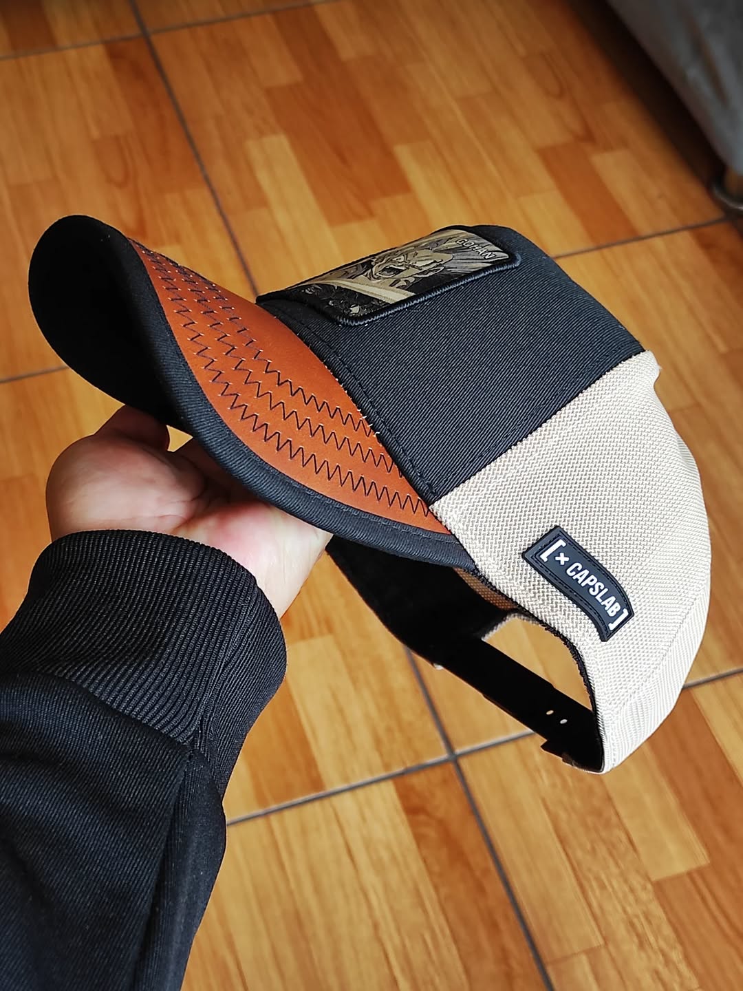 Gorra Capslab dragón ball Gohan super saya trucker cap