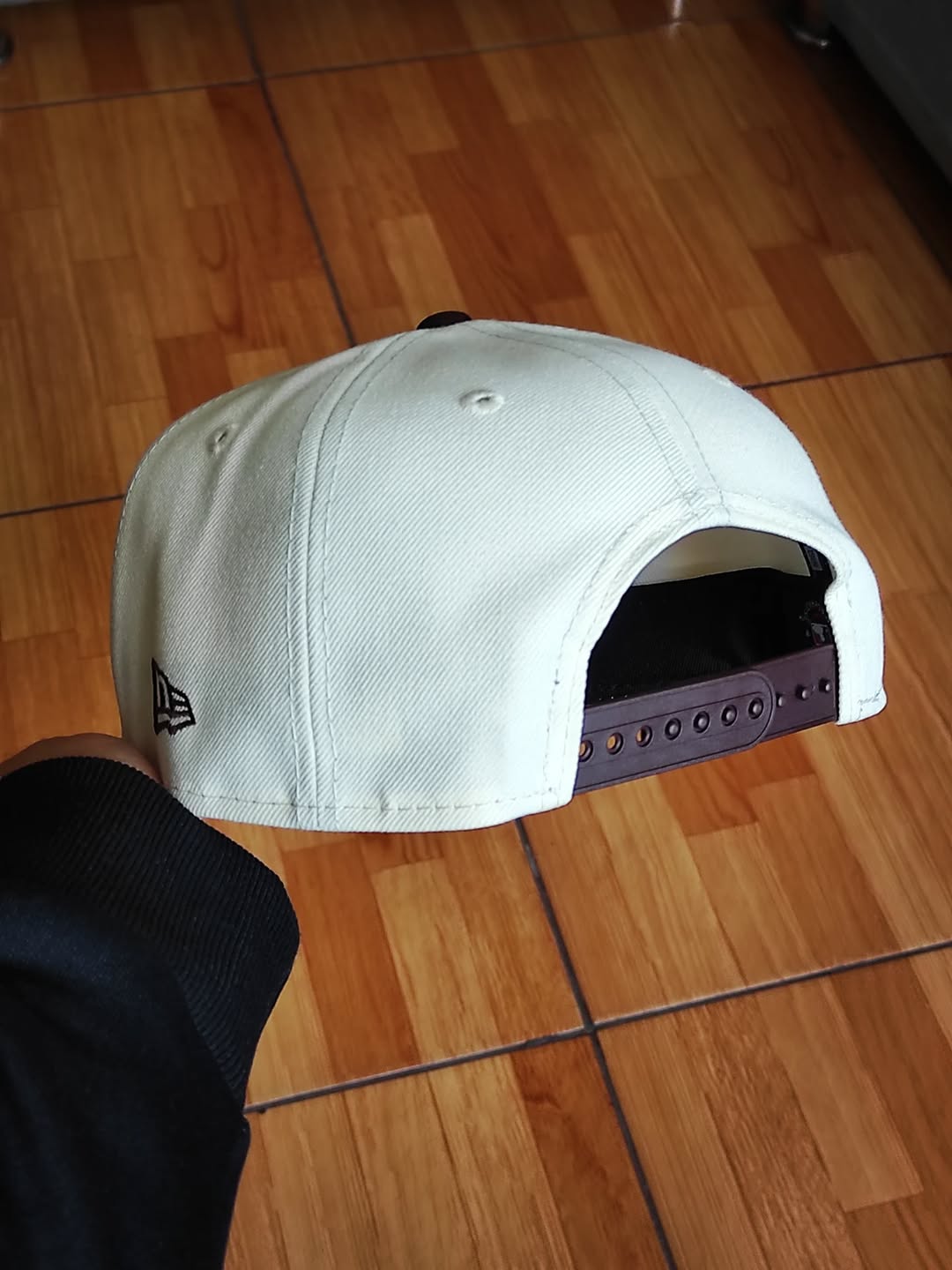 Detroit Tigers 'Pink Satin Hearts Walnut' 9FORTY A-Frame Snapback