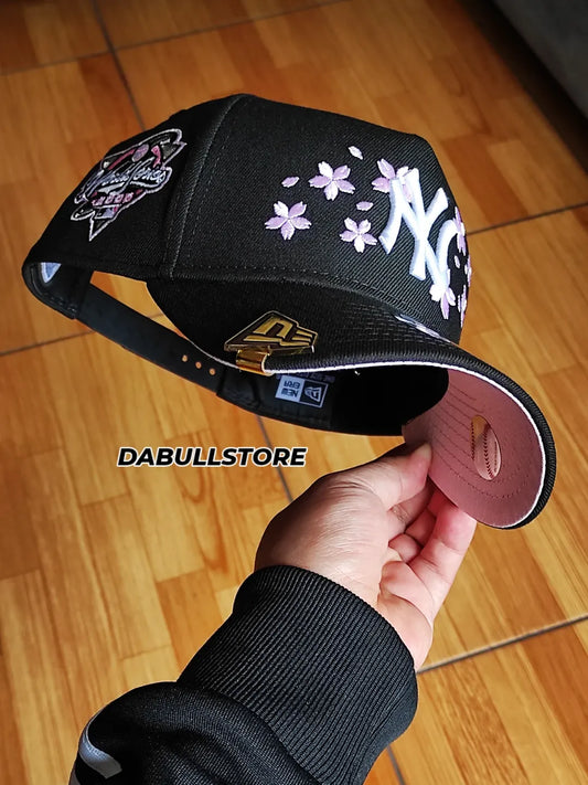 New Era New York Yankees world series cherry Blossom🌸  BLACK 9forty a frame