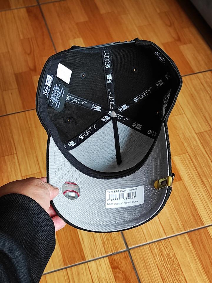 New Era Los Angeles Dodgers skull ☠️ Black  Edition 9Forty A Frame Snapback