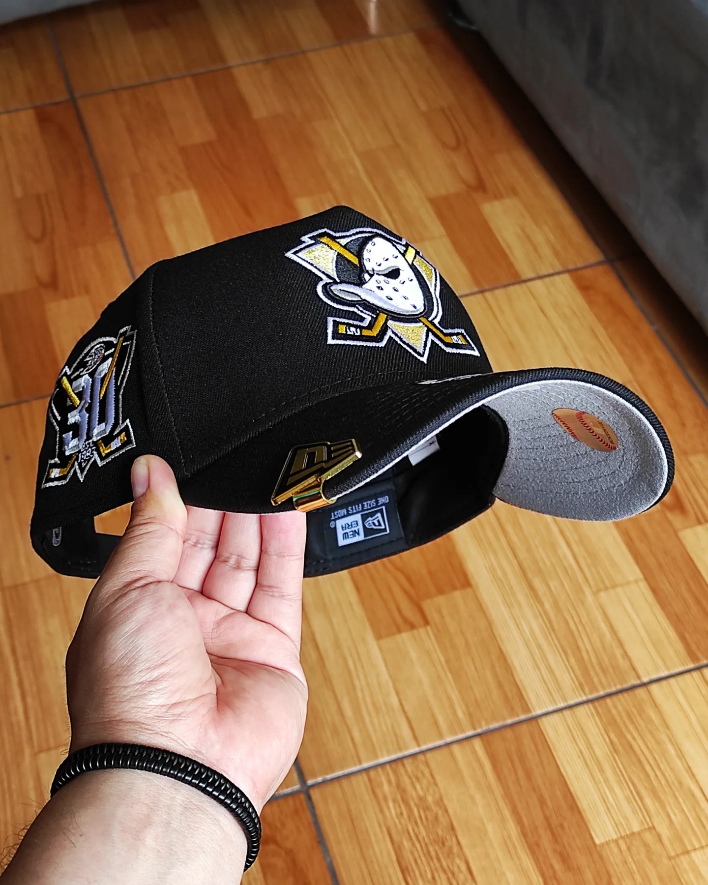 New Era Anaheim Ducks 30th Anniversary Black Classic 9Forty A Frame Snapback