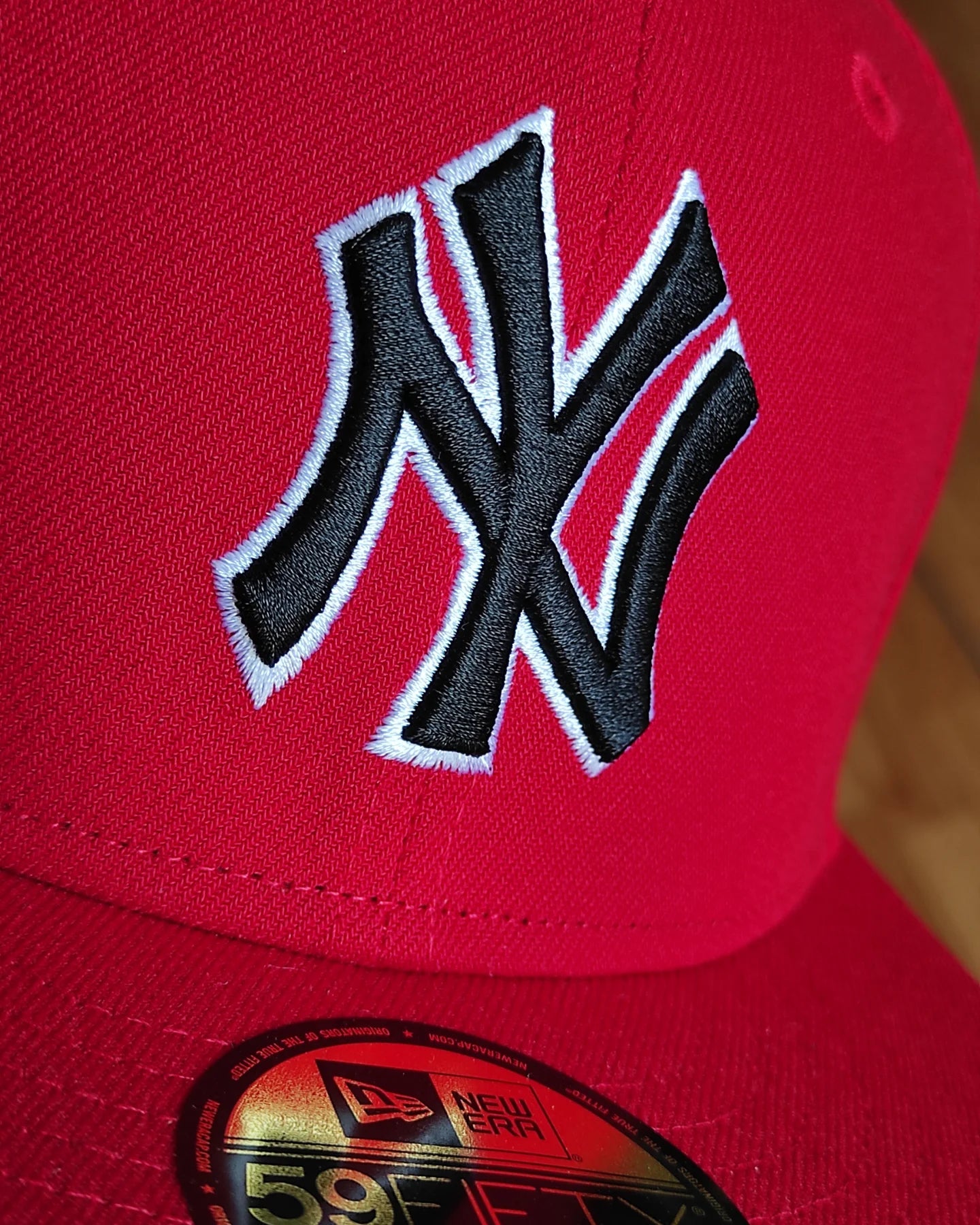 New Era New York Yankees "NOOKIE LIMP BIZKIT" edition  red 59FIFTY.