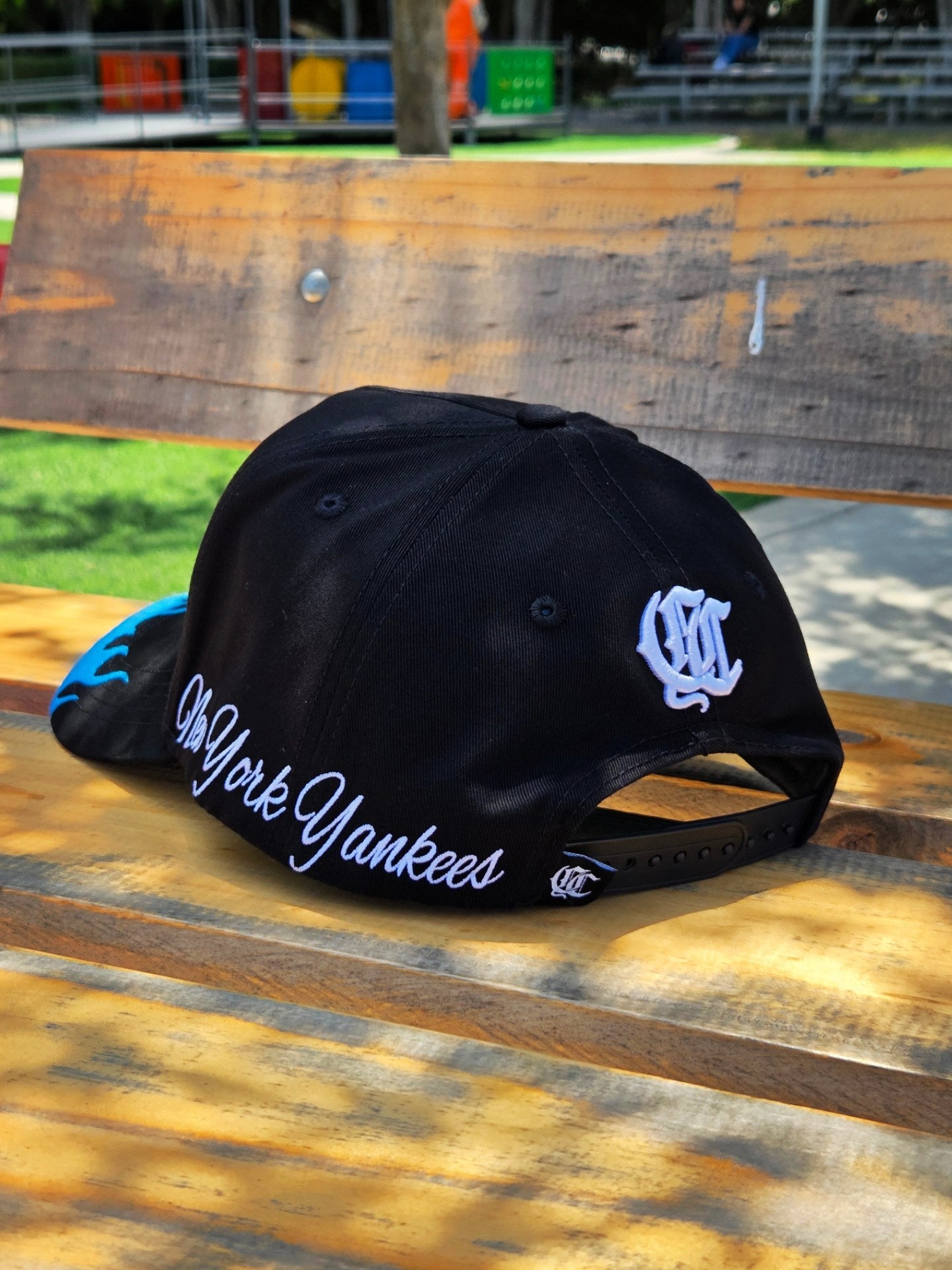 Gorra Qori Caps coleccion Cloud☁️ & Yankees🔥 a-frame Snapback