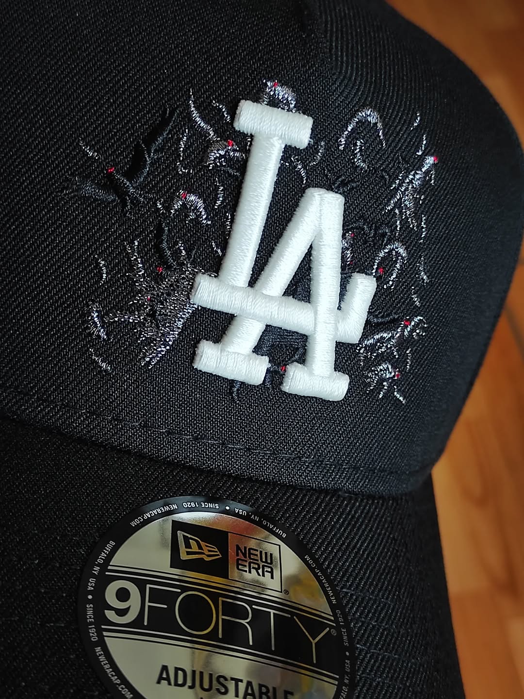 New Era Los Angeles Dodgers 40th aniversario 9Forty A Frame Snapback glow 🔦 brilla en la oscuridad