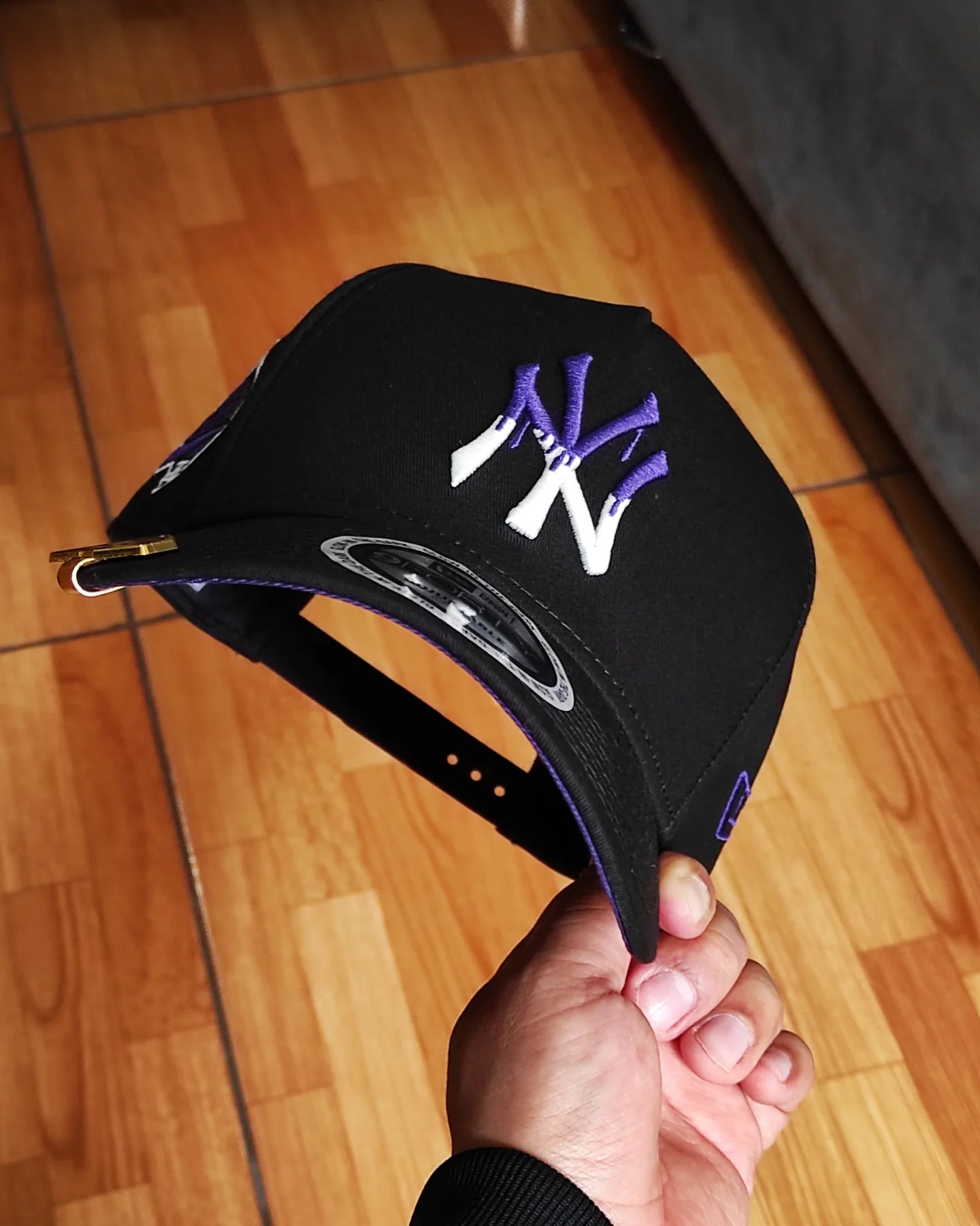 New Era New York Yankees 'Drip' Glow 9FORTY A-Frame Snapback