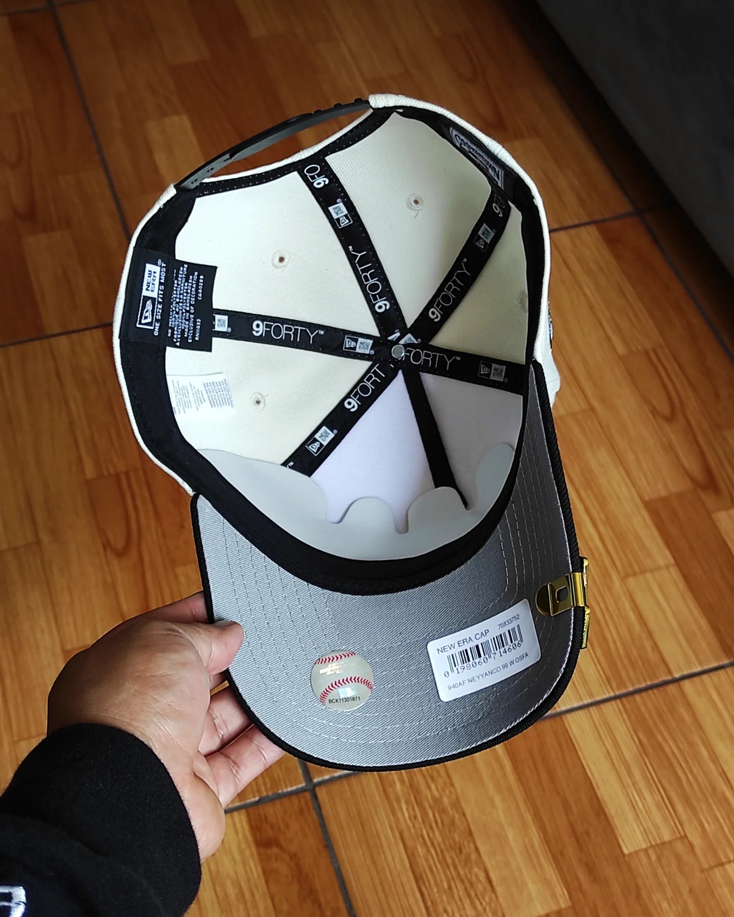 New Era  New York Yankees world series 1999 Chrome black 9forty A-FRAME