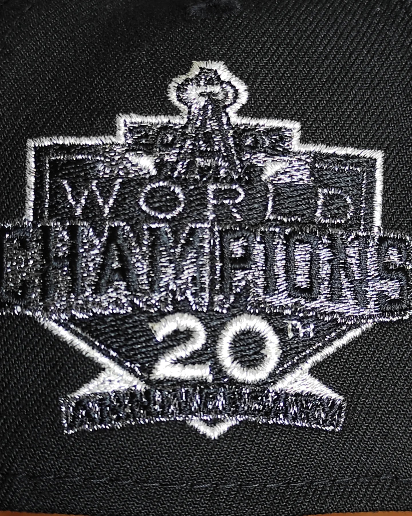 New Era Anaheim Angels 20th Anniversary Titanium líquido Edition 9Forty A Frame Snapback