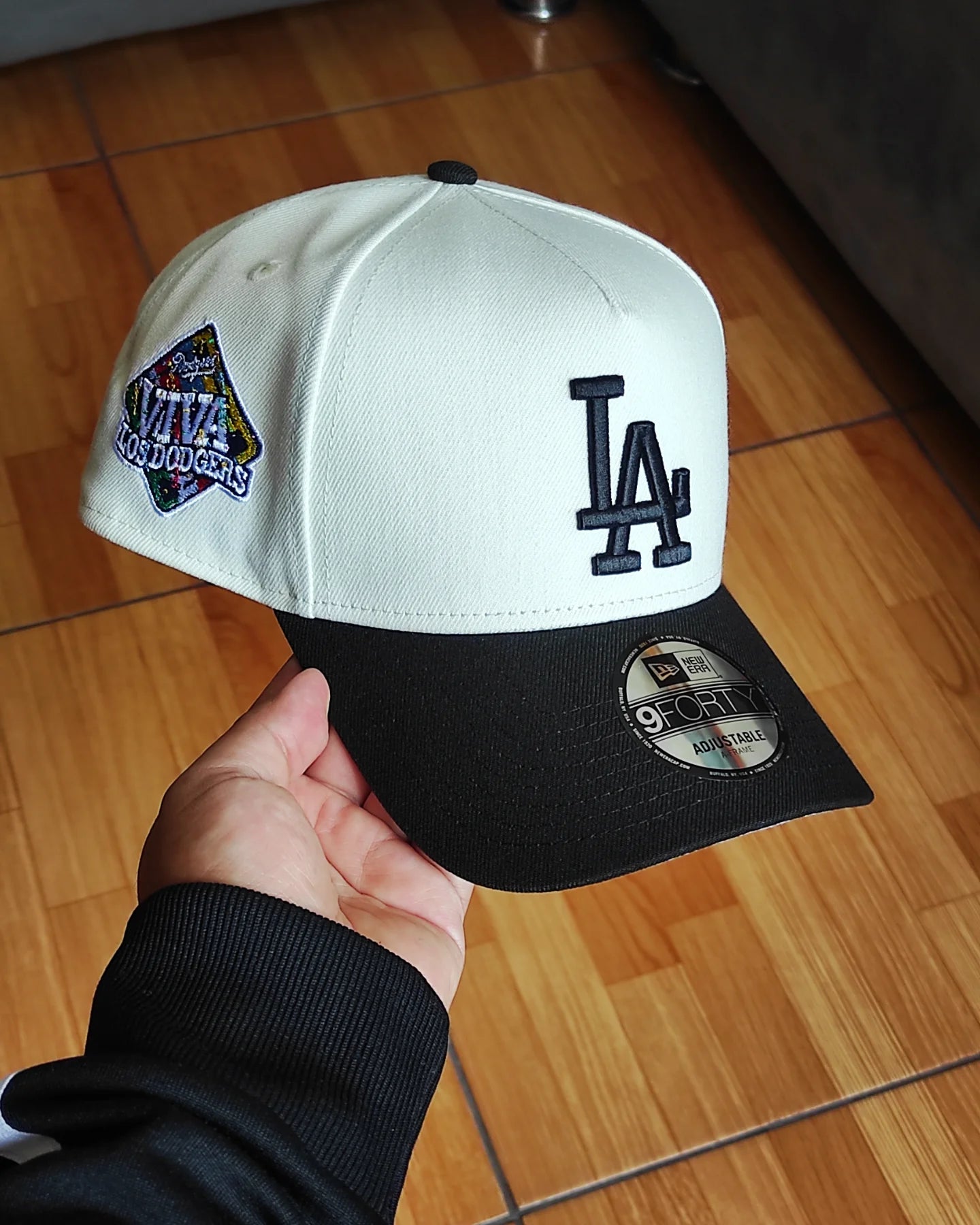 New Era Los Angeles Dodgers Chrome black  9 FORTY A-FRAME