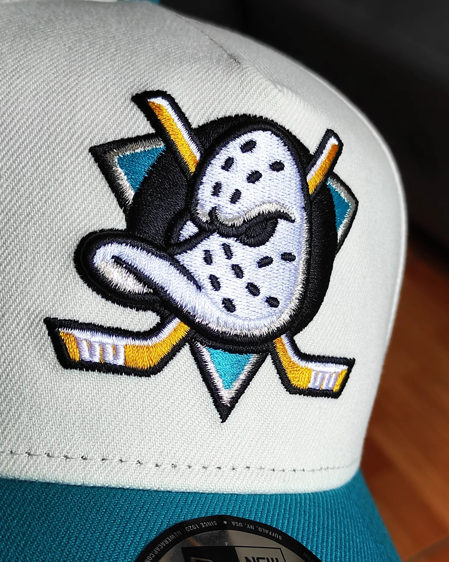 New Era Anaheim Ducks 10th aniversario Chrome aqua 🌊 two Tone 9 FORTY A-FRAME