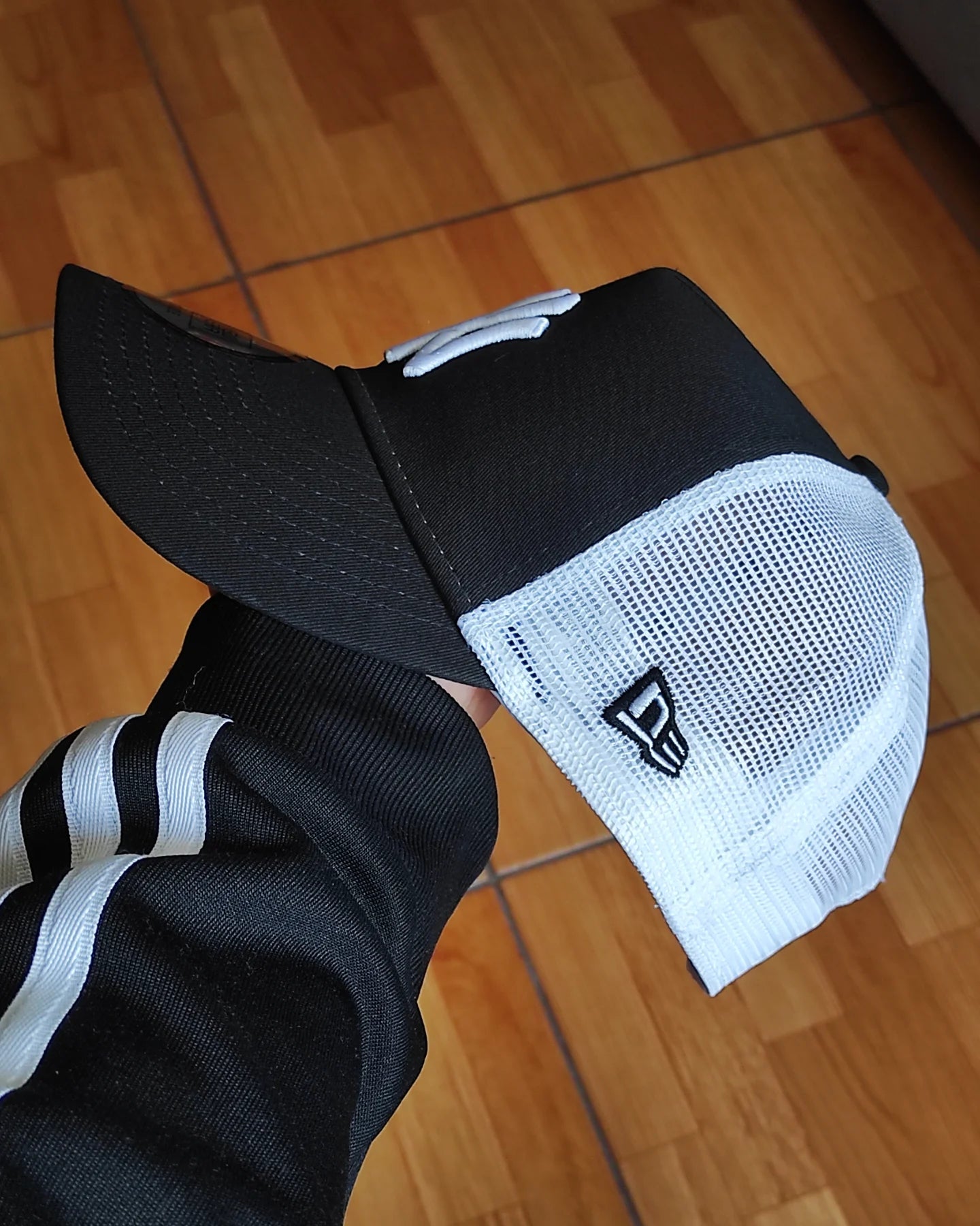 New Era Los New York Yankees black white Trucker a-frame